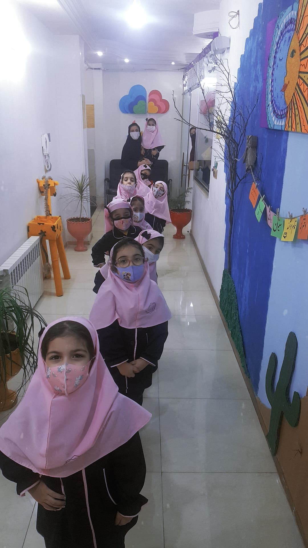 دانش آموزان