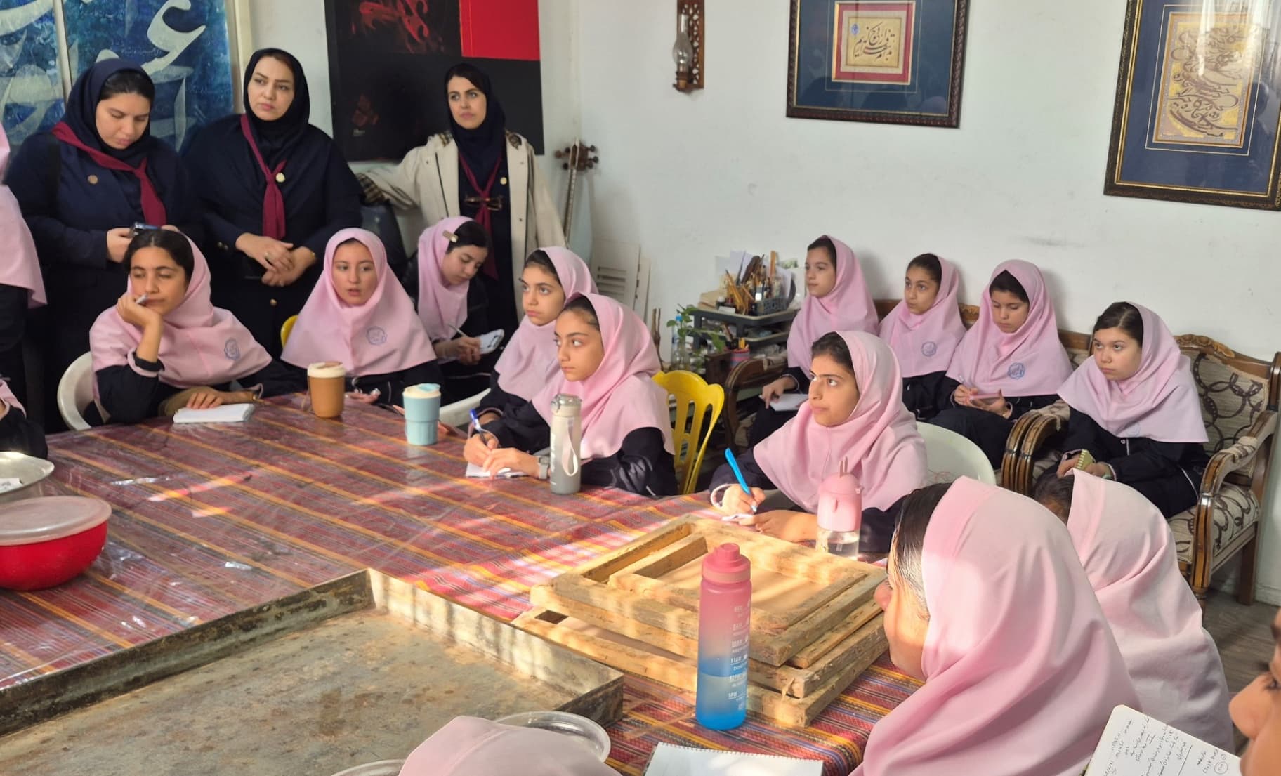 دبستان غیر دولتی دخترانه سفیران یاس